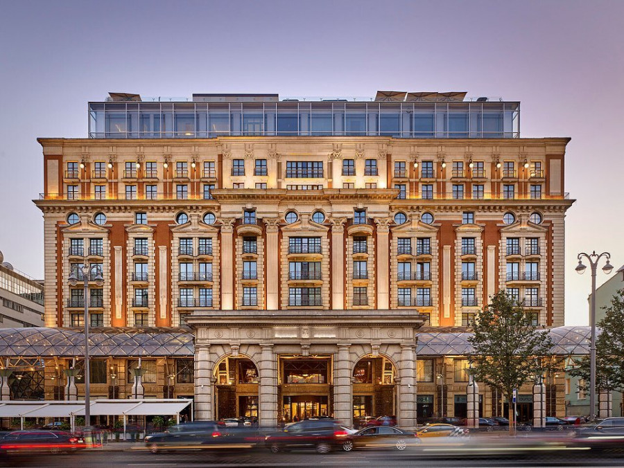 The Ritz-Carlton, Moscow дарит подарки молодоженам