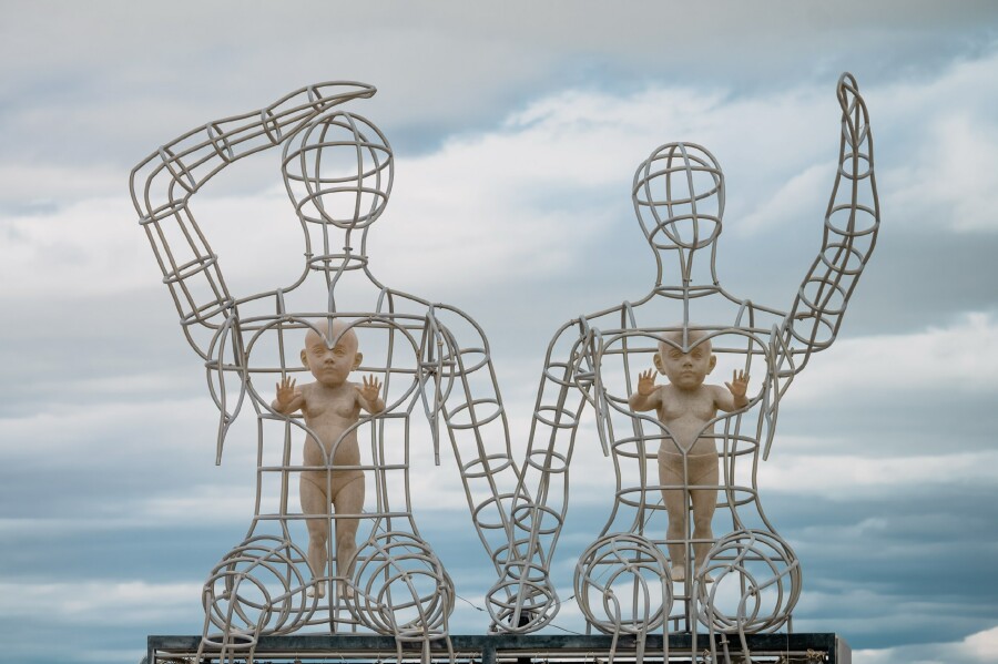 Как выглядели самые впечатляющие арт-объекты Burning Man
