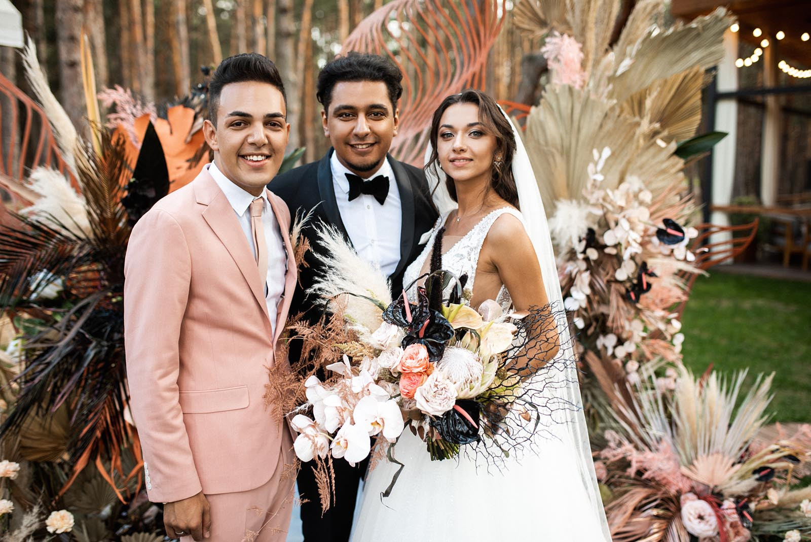 Mulatwedding: в Киеве прошла громкая свадьба ведущего