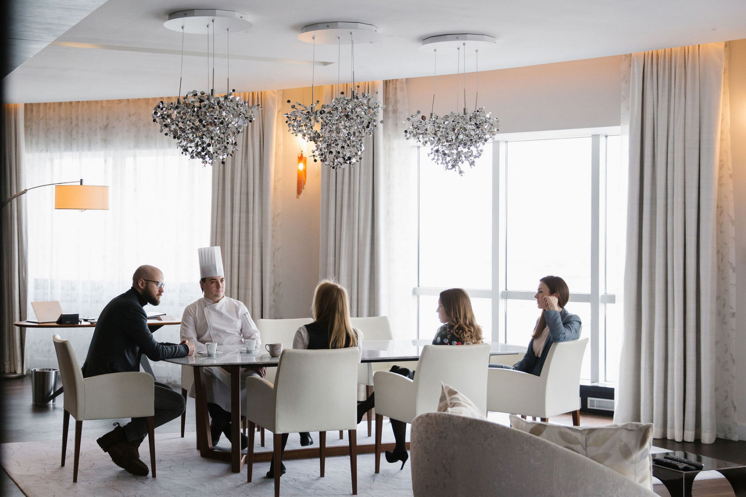 Все о свадьбах в Swissôtel Красные Холмы