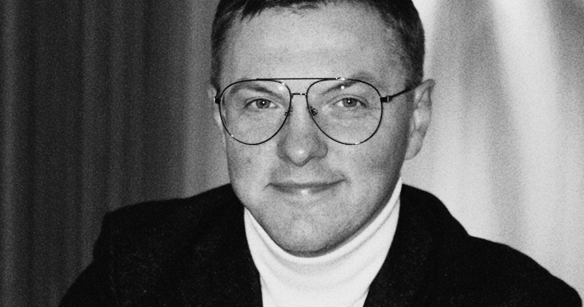 «На свадьбах не нужно создавать настроение. Оно