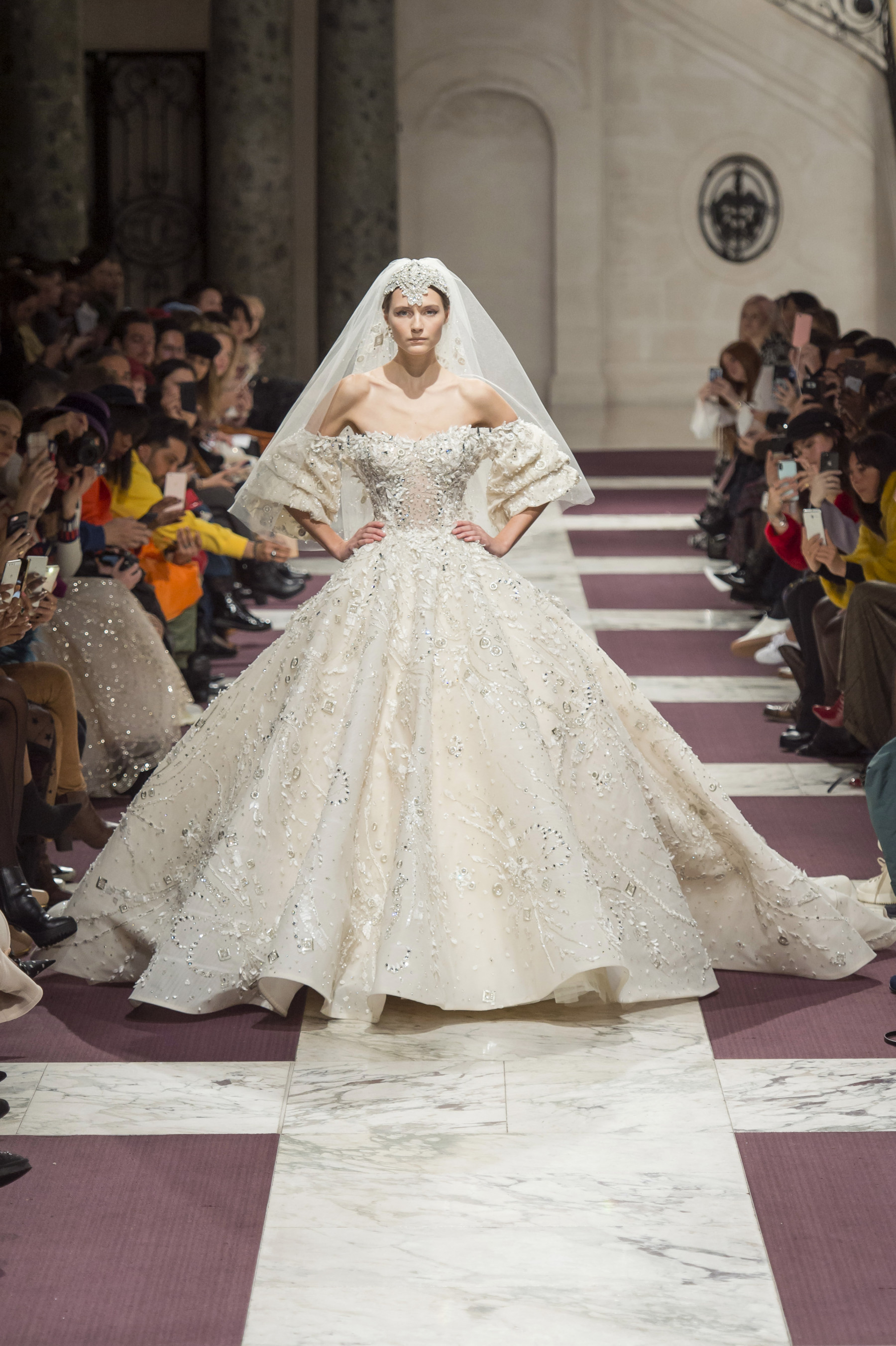 10 самых модных свадебных платьев haute couture