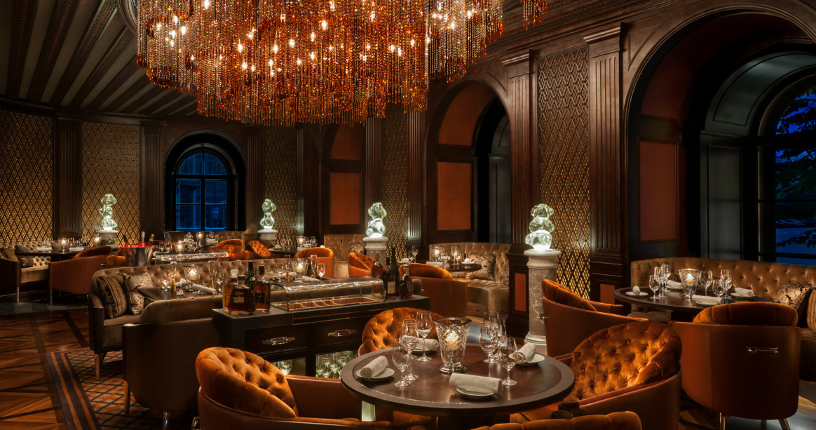 Если в Петербург, то в Four Seasons
