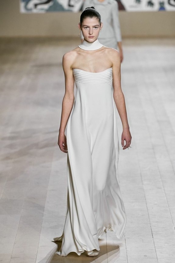 17 свадебных нарядов с показа Dior Spring 2022