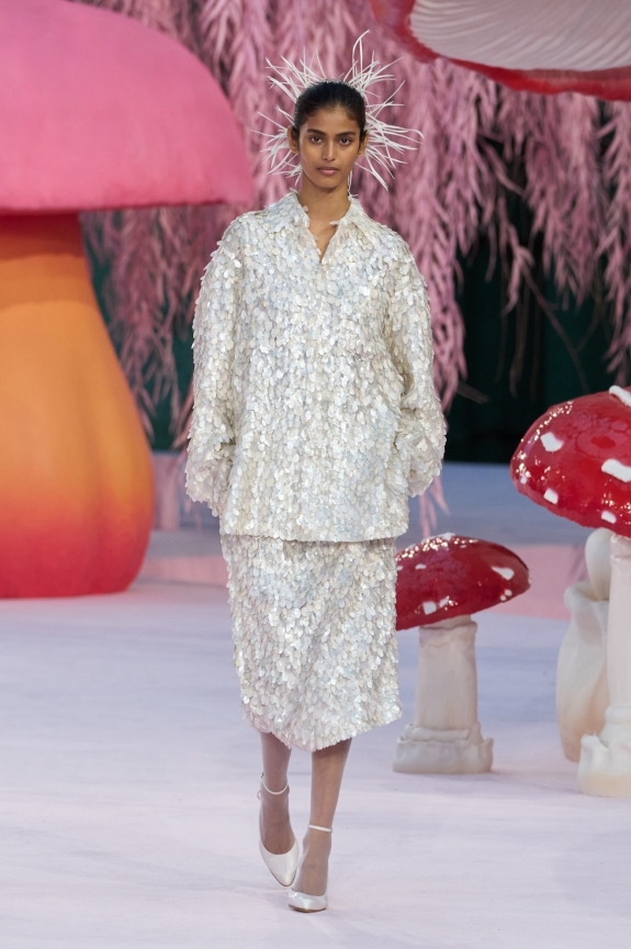 Как выглядит невеста Chanel — 2026