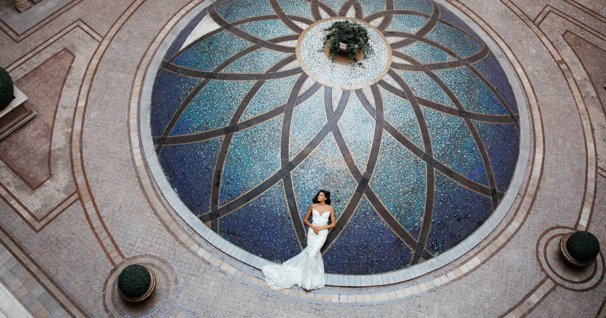 Christi Wedding: три бренда свадебных платьев в