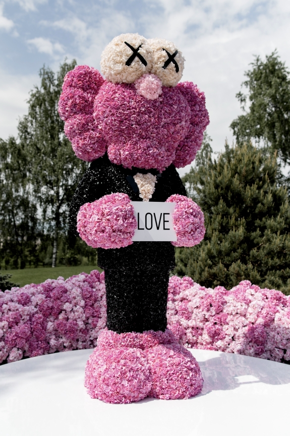 Kaws | Lid's Eventhouse | Bff | Брайан Донелли | Декор на свадьбу