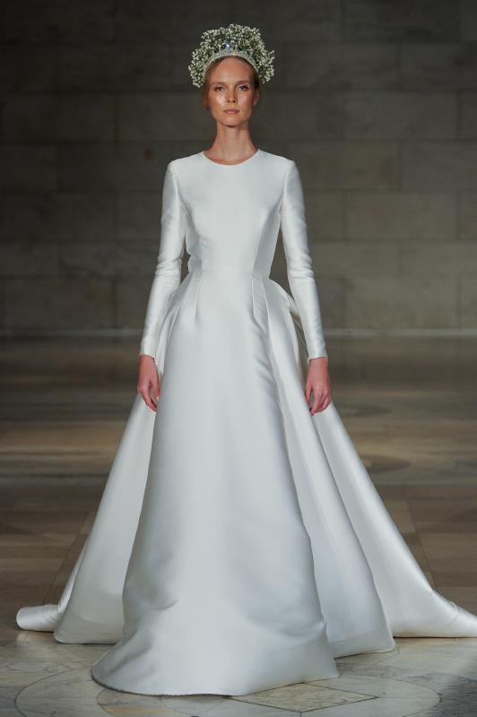 Reem Acra 2019: весна и любовь в