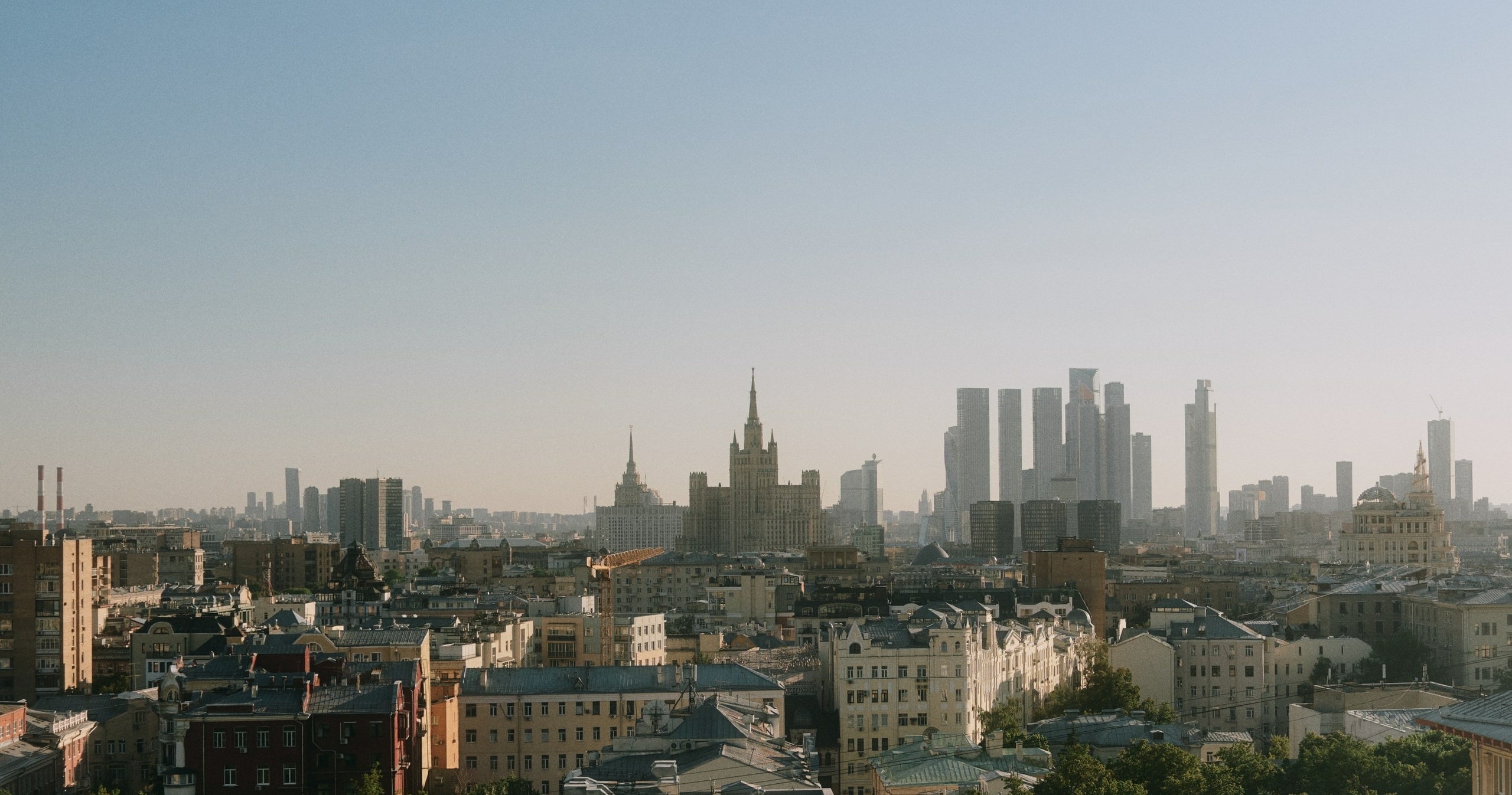 Медитации, ароматерапия и диджей-сет на закате: как