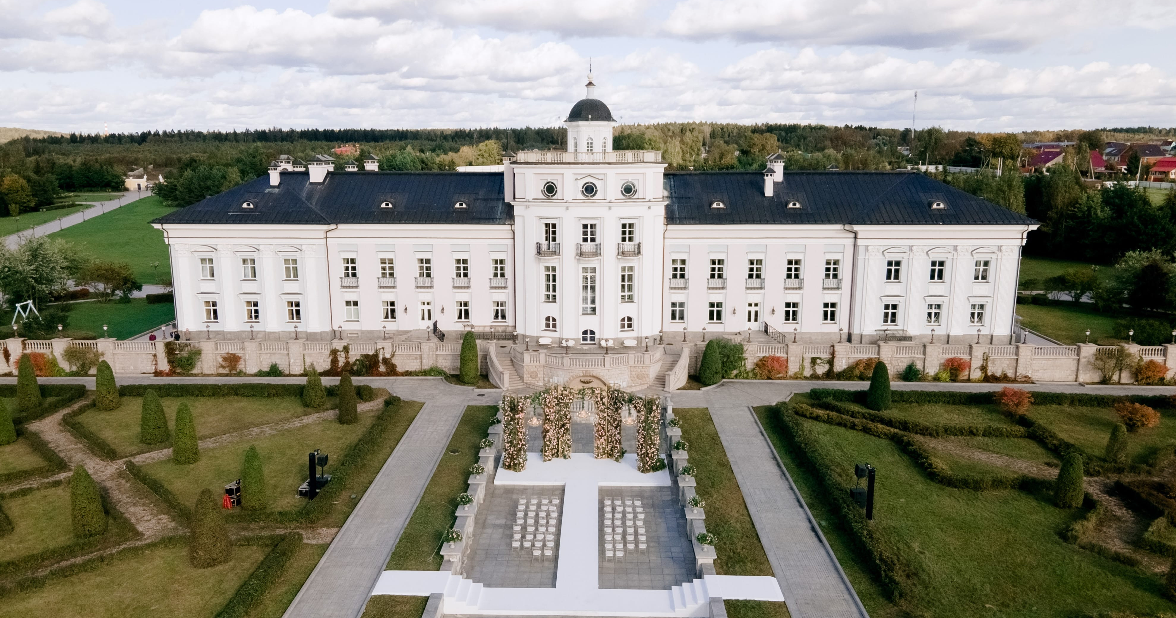 Первая свадьба в Villa Michetti — островке
