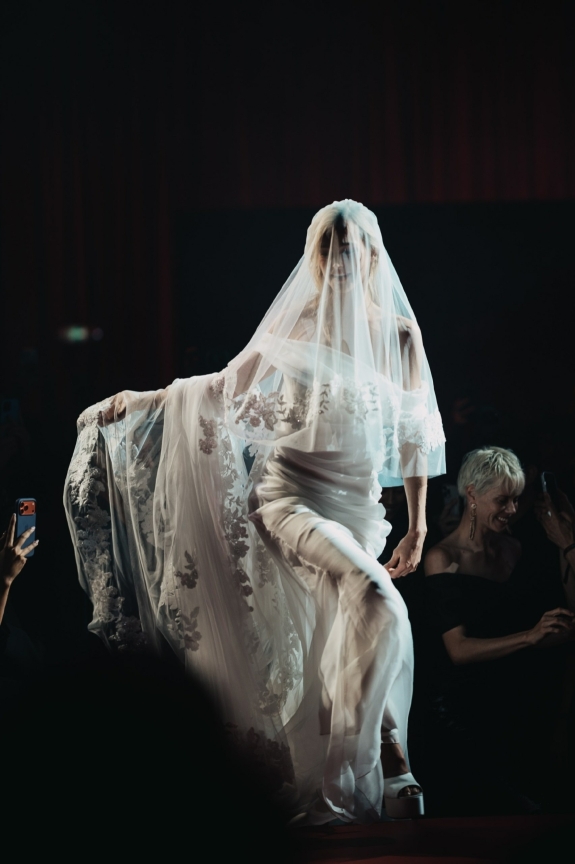 Свадебное платье Elie Saab и H&M: цена, фото и дата выхода
