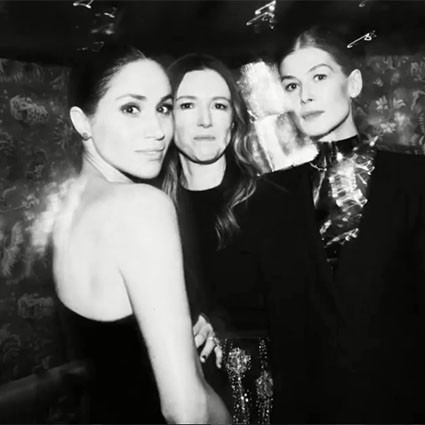 5 свадебных платьев Givenchy с интересной историей