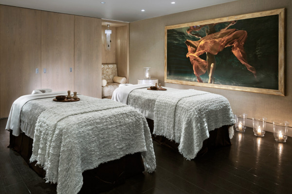 Площадки Four Seasons Hotel Lion Palace