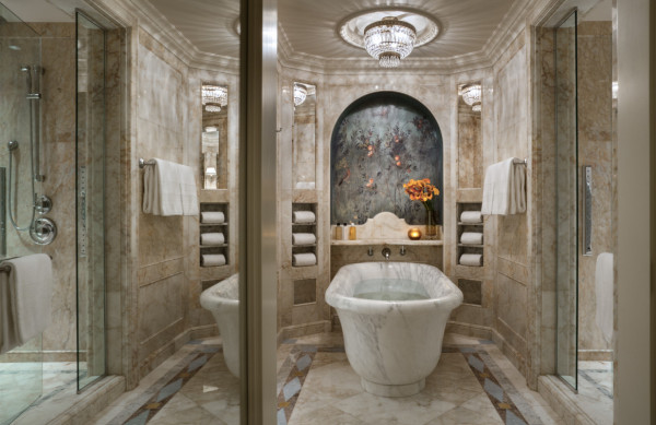 Площадки Four Seasons Hotel Lion Palace