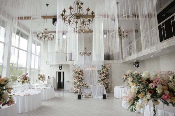 Площадки House for Wedding