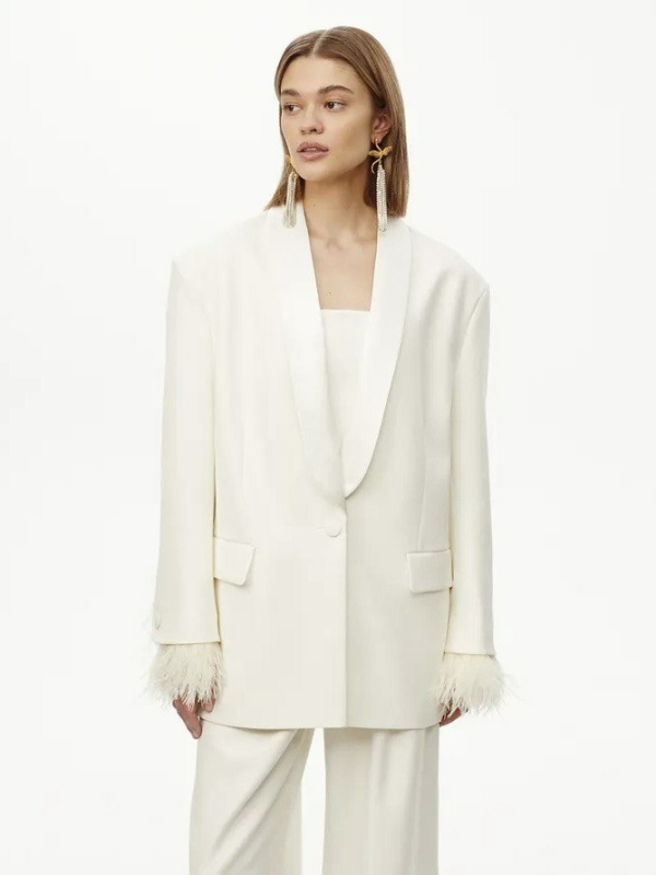 Power Suit — один из главных модных