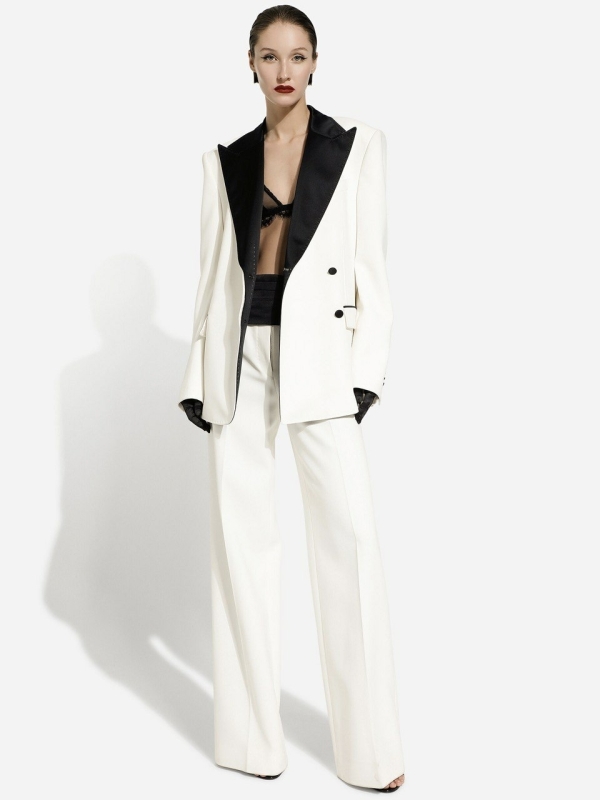 Power Suit — один из главных модных