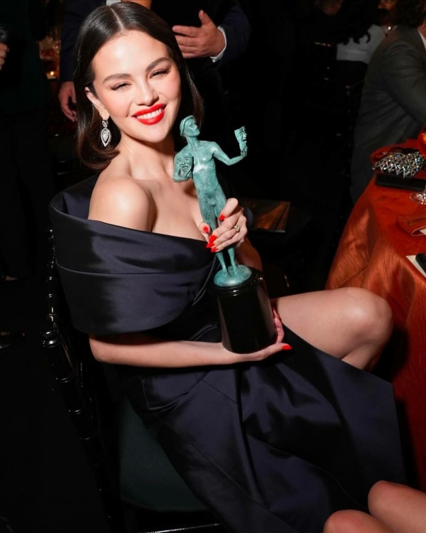 SAG Awards 2025: лучшие образы с красной