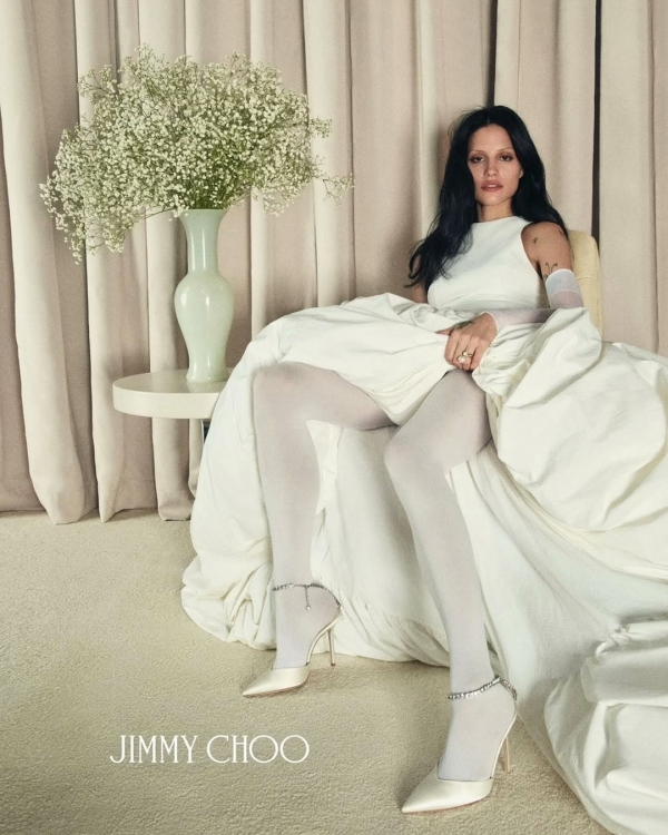 У Jimmy Choo вышла новая свадебная коллекция