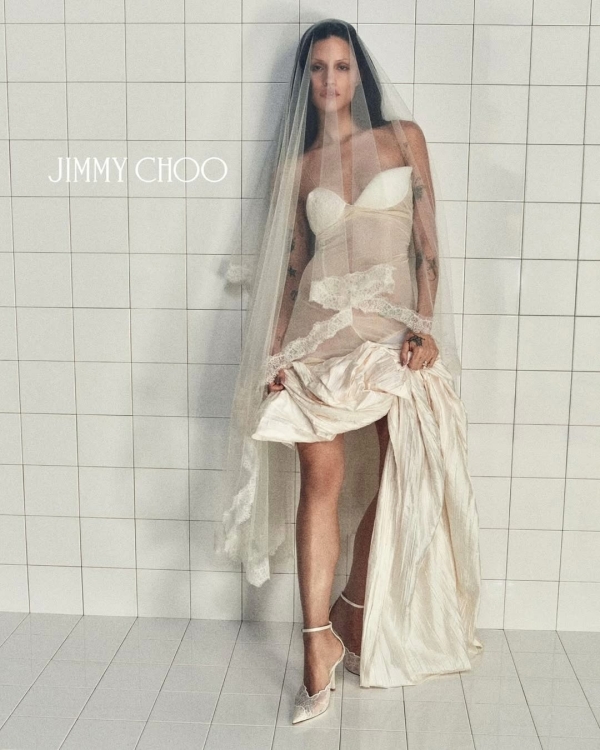У Jimmy Choo вышла новая свадебная коллекция