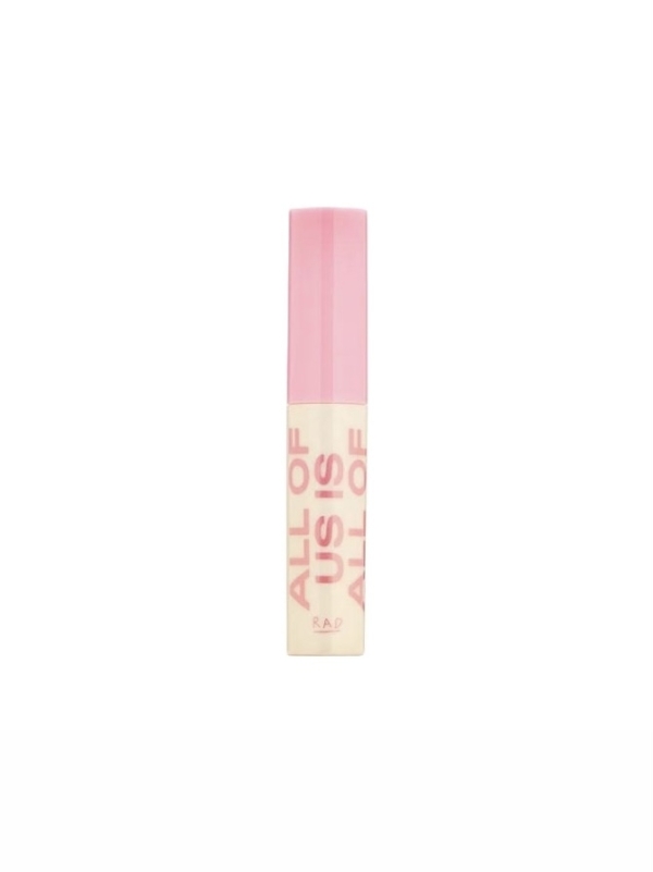Закатный румянец — главный makeup тренд этого