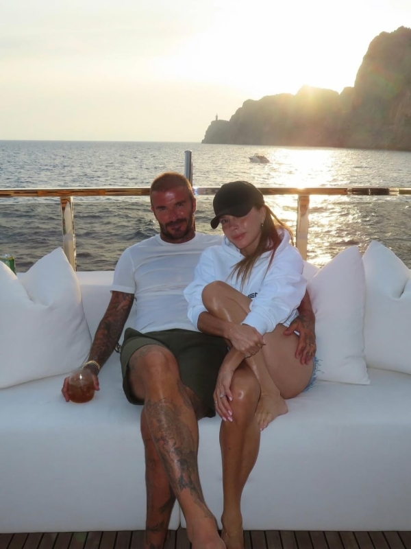 Posh and Becks. История любви Виктории и
