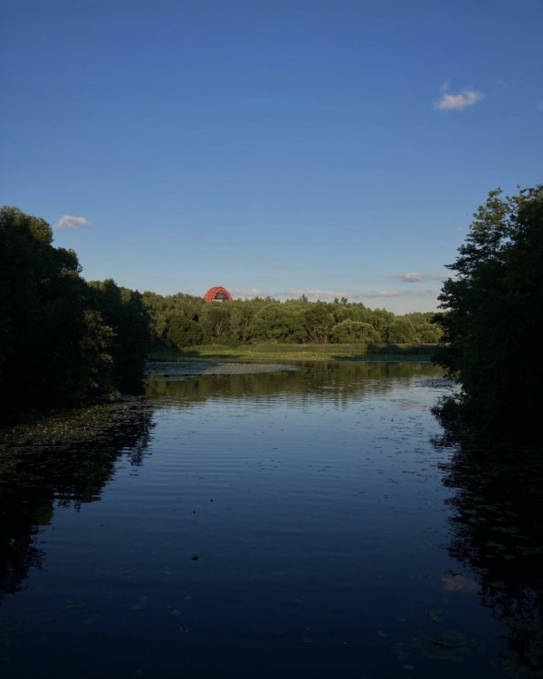 Где загорать в Москве? Пляжи, парки, открытые