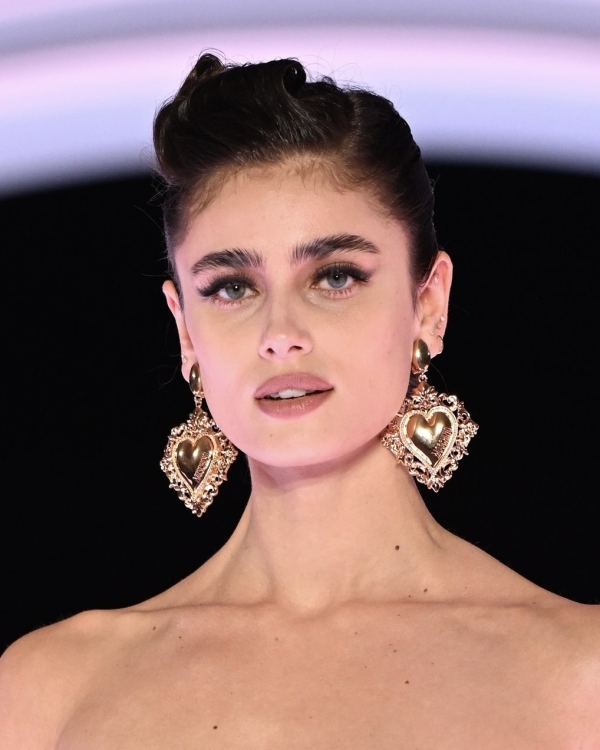 Главные ювелирные тренды Недель моды FW 2022,