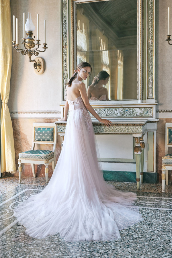 Monique Lhuillier осень-зима 2020