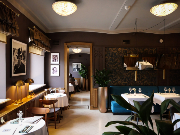 Площадки 12 Grand Cafe